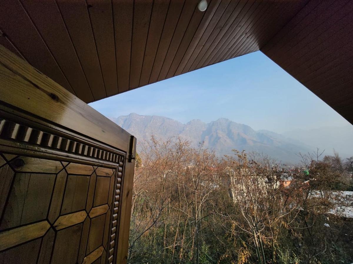 Srinagar Group Of Hotels Dış mekan fotoğraf