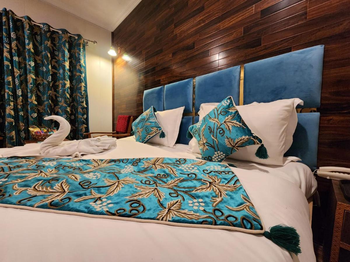 Srinagar Group Of Hotels Dış mekan fotoğraf